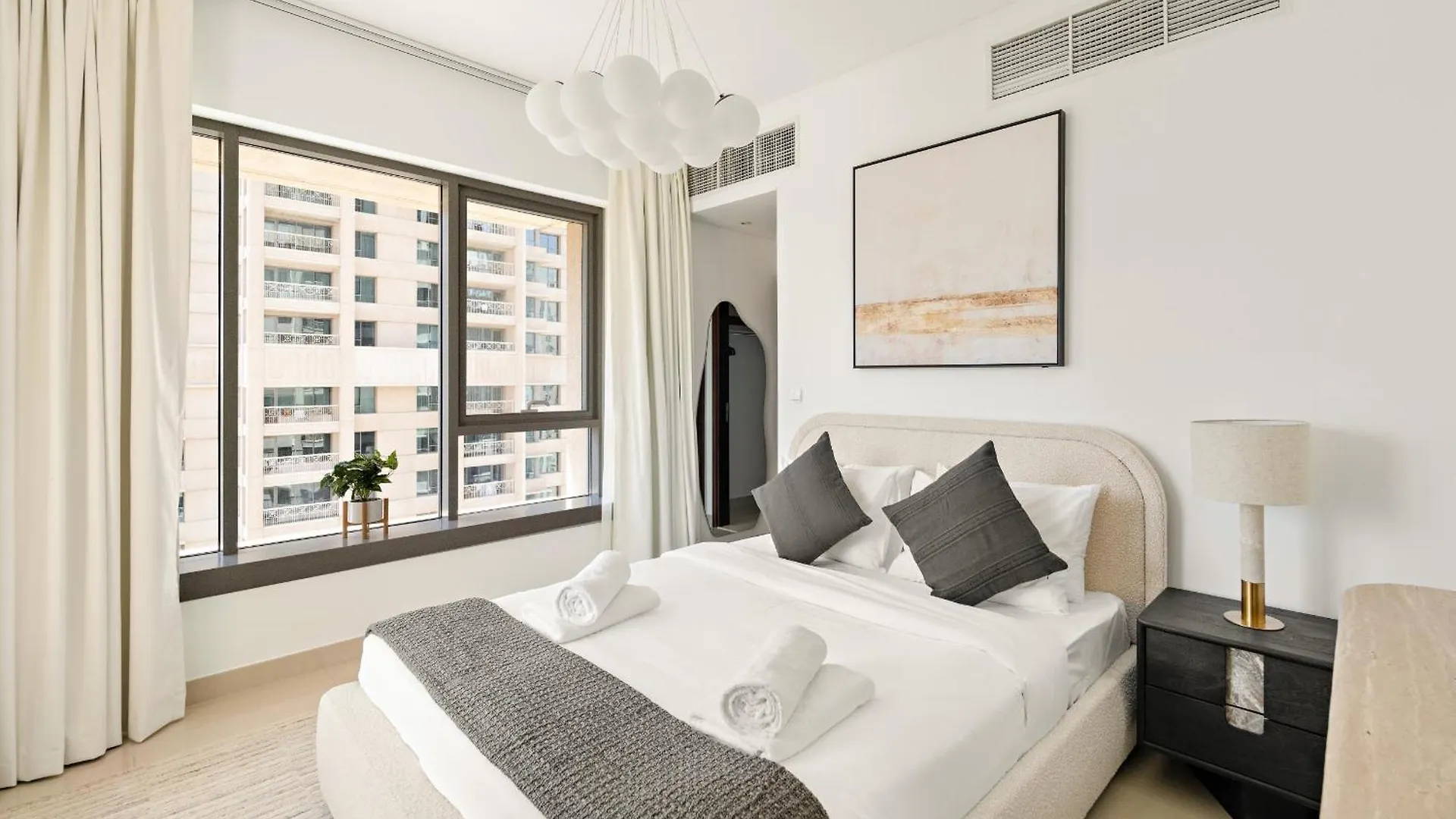 Vayk - Modern 1 Bd In Downtown Dubai Lägenhet
